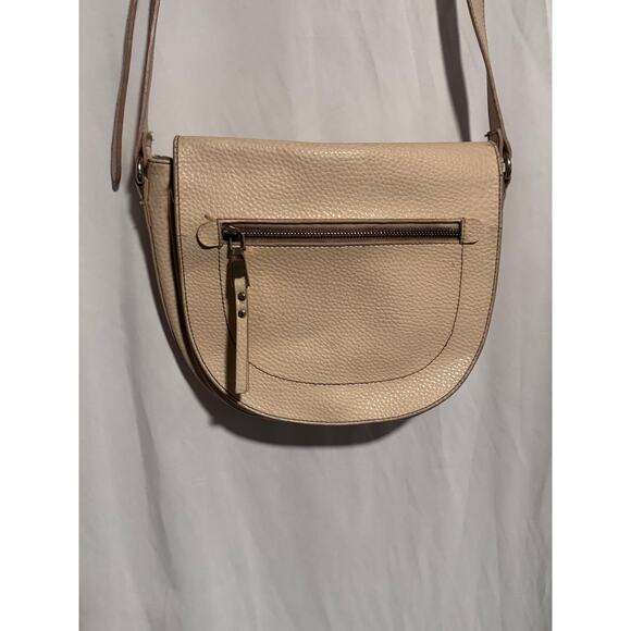 Vintage Jaclyn Smith Cream Leather Crossbody Bag - Picture 2 of 9